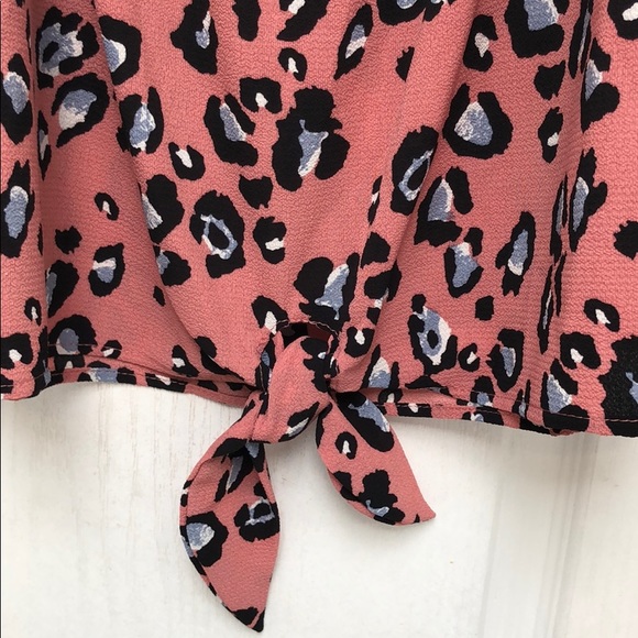 Off SHOULDER MAUVE LEOPARD PRINT TOP - Picture 7 of 7